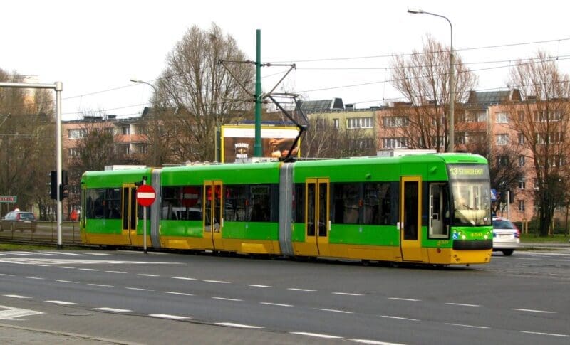 Poznański dylemat: wycofać tramwaj czy zakłócać ciszę nocną?