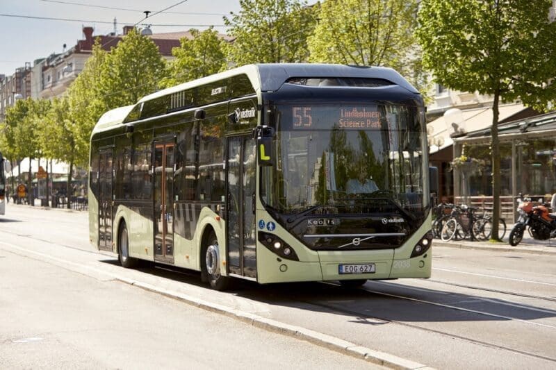 Volvo Buses stawia na elektromobilność i produkcję w Polsce