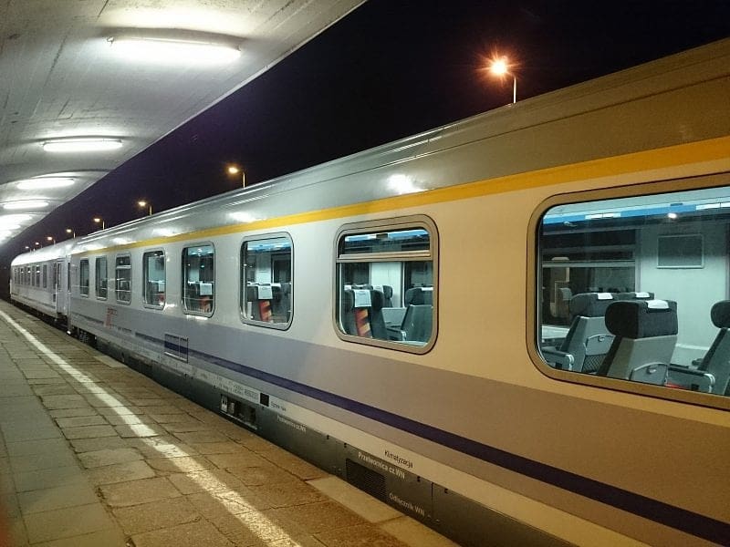 Wagony 152A i 154A – pierwsze polskie wagony na 200 km/h